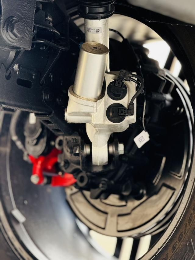 欧规满配奔驰G63 4×4²三碳版价格 22寸轮毂+攀爬梯 落地价多少钱