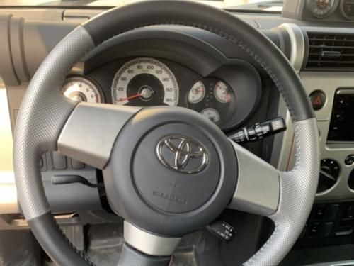 ‌分期无压力 丰田FJ酷路泽4.0 GXR金融方案 八气囊高配首付8万