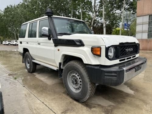 丰田酷路泽LC76柴油4.5T大V8现车价格 分期优惠5万超值购车‌