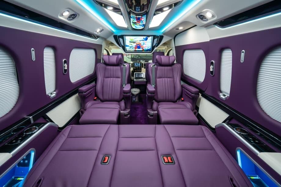 适合家庭长途出行或中小型团队通勤的丰田海狮7座落地价格