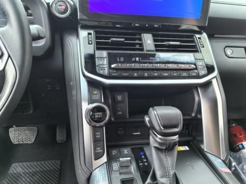 丰田兰德酷路泽3300 GR运动版价格 3.3T+三把差锁 落地价多少钱