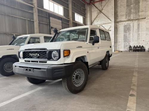 2025款酷路泽LC78 4.0自动汽油现车价格 双油箱+涉水喉配置拉满