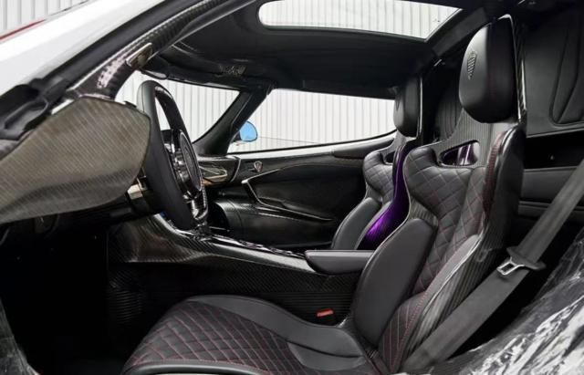 25款科尼赛克Jesko Attack价格 5.0T V8动力+限量125台 1623马力