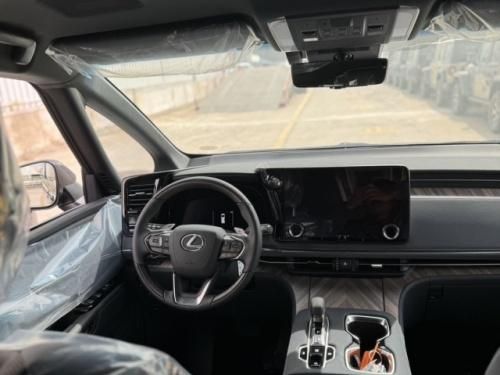 25款雷克萨斯LM350h七座版现车价格 2.5L混动豪华MPV 低分期利率