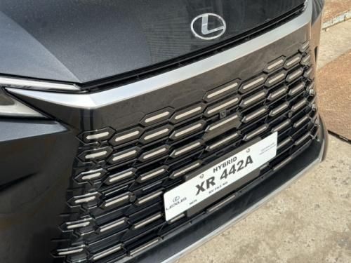 25款雷克萨斯LM350h七座版现车价格 2.5L混动豪华MPV 低分期利率