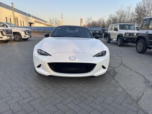 2025款马自达MX-5手动软顶敞篷2.0L现车价格 配置升级可金融分期