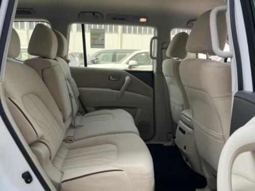 途乐4.0 XE中东版现车价格48万 7速自动+双差速锁 颜色可选‌