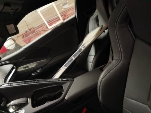 科尔维特C8 6.2 3LT碳纤内饰+Z51性能包  3秒破百 分期‌多少钱