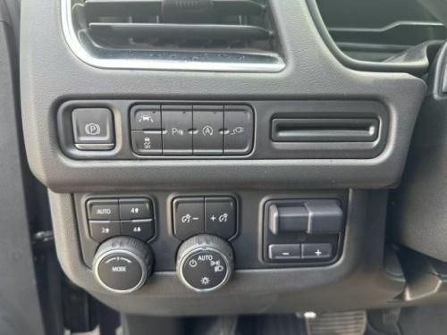 雪佛兰萨博班5.3L四驱RST现车价格 黑灰双色可选 分期首付20%‌