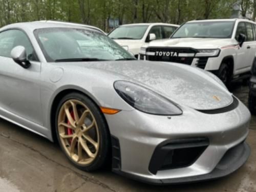 保时捷718 GT4手动4.0L价格 银黑配色+赛道套件 全国分期首付20%