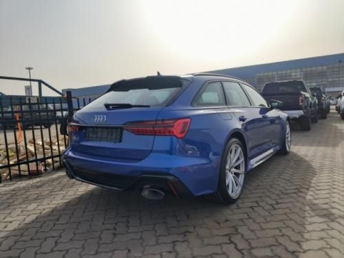 奥迪RS6 4.0T顶配 限量色全款价格直降5万 分期首付20%享3年低息