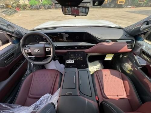 2025款英菲尼迪QX80 3.5T  Autograph签名版价格 分期首付20万