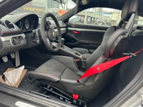 保时捷718 GT4手动4.0L价格 银黑配色+赛道套件 全国分期首付20%