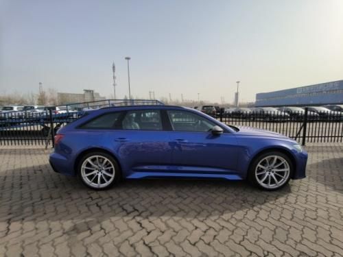 奥迪RS6 4.0T顶配 限量色全款价格直降5万 分期首付20%享3年低息