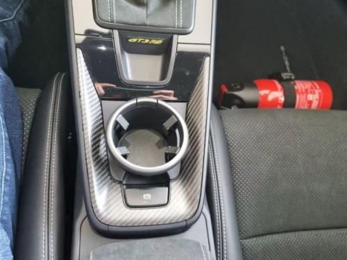 2025款保时捷911 GT3 RS多少钱 赛道猛兽 4.0L自吸引擎 3.2秒破百