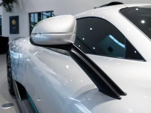 2025款奔驰AMG One星辉版现车到港 1.6T混动1049马力落地价多少钱