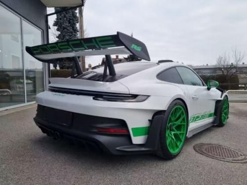2025款保时捷911 GT3 RS多少钱 赛道猛兽 4.0L自吸引擎 3.2秒破百