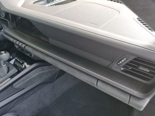 2025款保时捷911 GT3 RS多少钱 赛道猛兽 4.0L自吸引擎 3.2秒破百