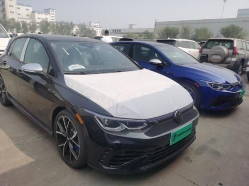 333匹钢炮王 2025高尔夫R落地价多少钱 配漂移模式+哈曼卡顿音响