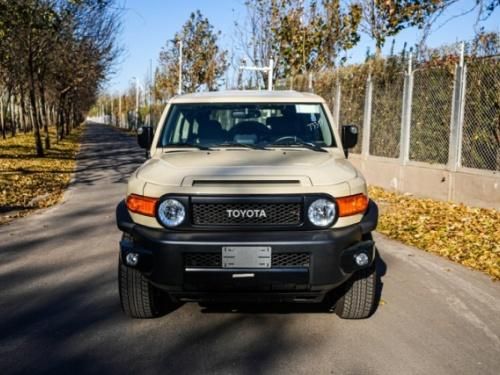 丰田FJ酷路泽4.0八气FINAL终结版价格  首付8万 首付20%5年超长贷