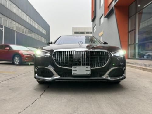 迈巴赫S580 双色车身限量版 奢华与科技 首付分期尊享专属金融‌