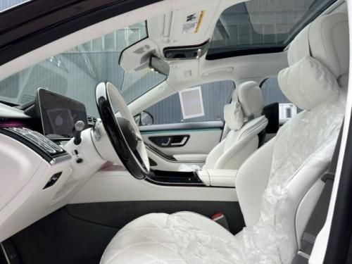 迈巴赫S580 双色车身限量版 奢华与科技 首付分期尊享专属金融‌