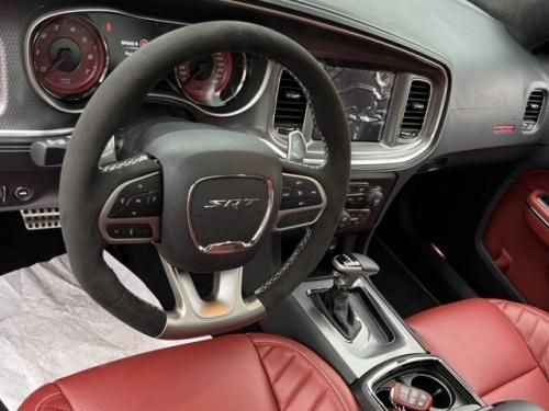 战马地狱猫宽体越狱6.2T机械增压 配置拉满 首付价格15万即刻拥有