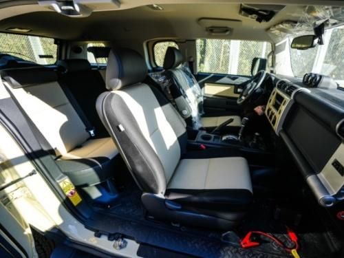 丰田FJ酷路泽4.0八气FINAL终结版价格  首付8万 首付20%5年超长贷