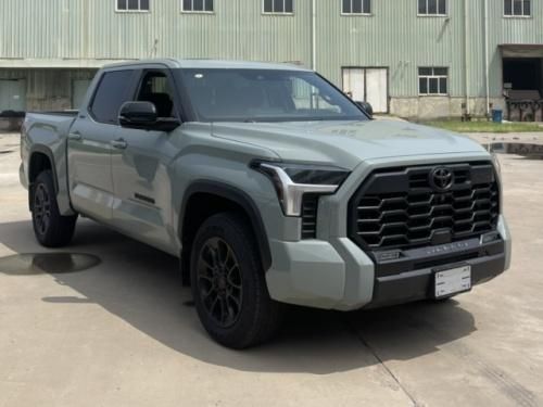 2025款丰田坦途Ltdtrd越野版价格 真皮座椅+12.3寸屏 分期首付8万