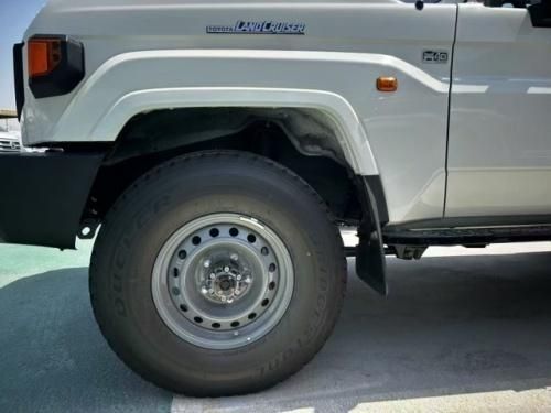 25款酷路泽LC78全系配置解析价格多少钱 柴油手动挡终极玩家座驾