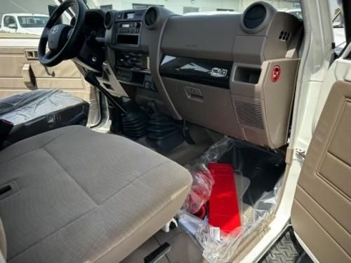 25款酷路泽LC78全系配置解析价格多少钱 柴油手动挡终极玩家座驾