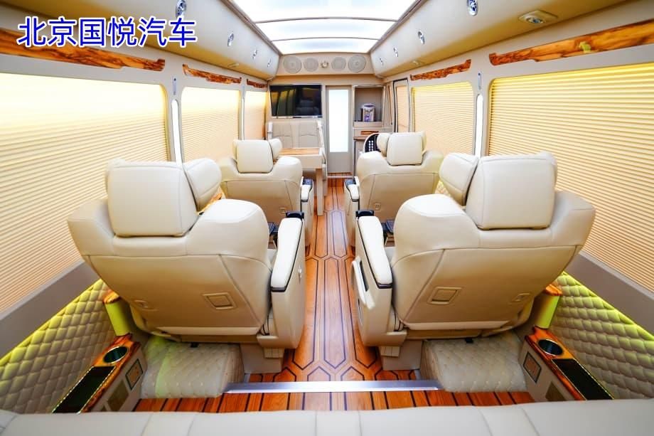 丰田考斯特12座多少钱 丰田考斯特豪华版报价电话