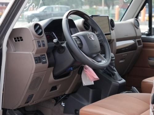 2025款酷路泽LC71 2.8T柴油版港口现车多少钱 配置升级价格惊喜