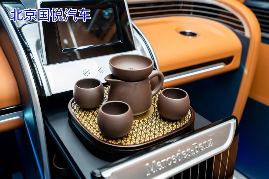 奔驰斯宾特6座带卫生间官方报价  6座斯宾特落地价