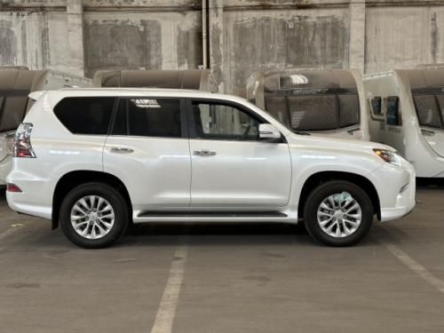 雷克萨斯GX46023款7座豪华SUV4.6L排量全时四驱最后的大V8发动机