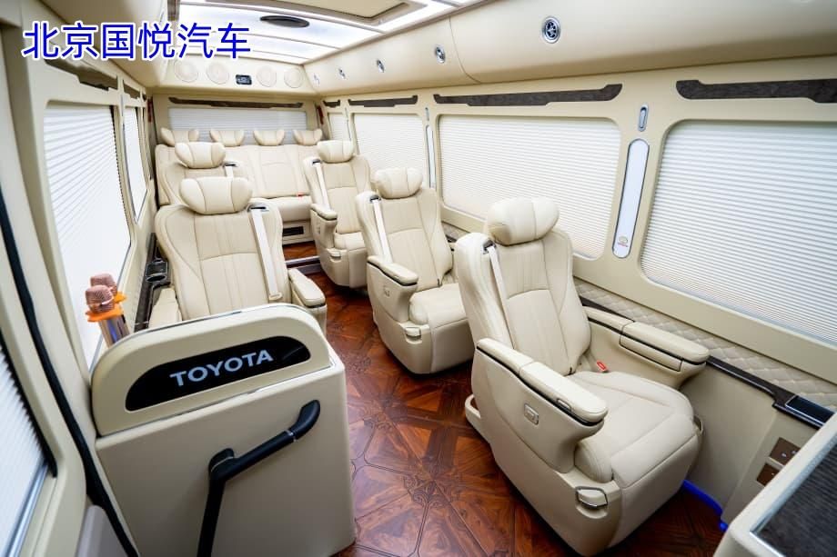 丰田考斯特商务车价格 丰田考斯11座报价配置