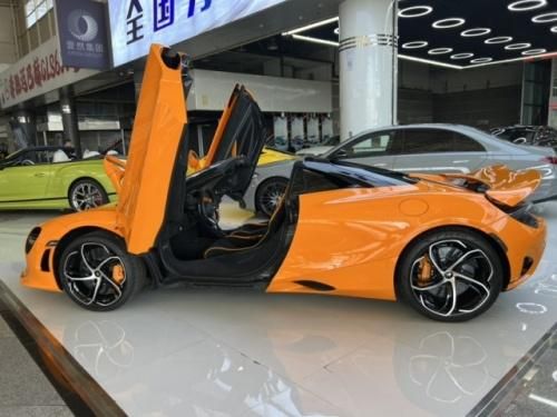迈凯伦750S 4.0T Spider超跑价格 橙色限量版 落地价分期方案