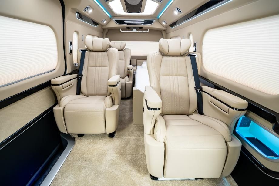 广东惠州丰田海狮凯萨皇冠专卖店 丰田海狮配置表