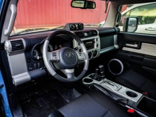 丰田FJ酷路泽4.0L GXR八气囊JBL音响 落地价多少钱 分期20%方案