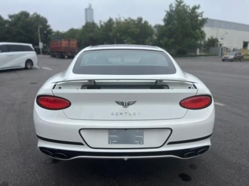 宾利欧陆4.0T GT Mulliner穆勒多少钱 冰川白/热刺红 首付价格