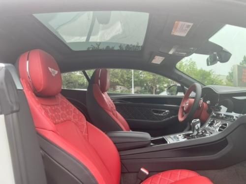 宾利欧陆4.0T GT Mulliner穆勒多少钱 冰川白/热刺红 首付价格