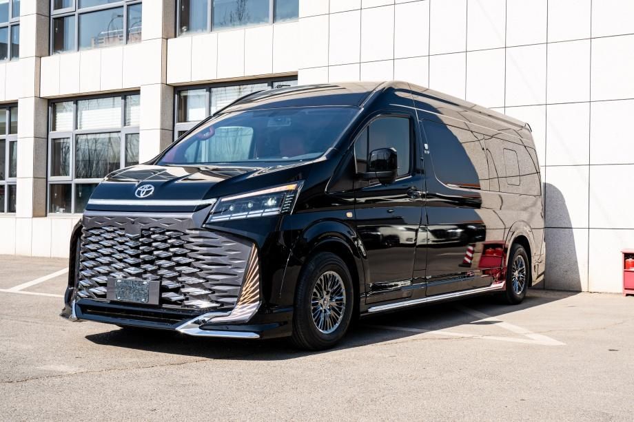 河南驻马店丰田海狮专卖店凯萨皇冠版优惠多少钱