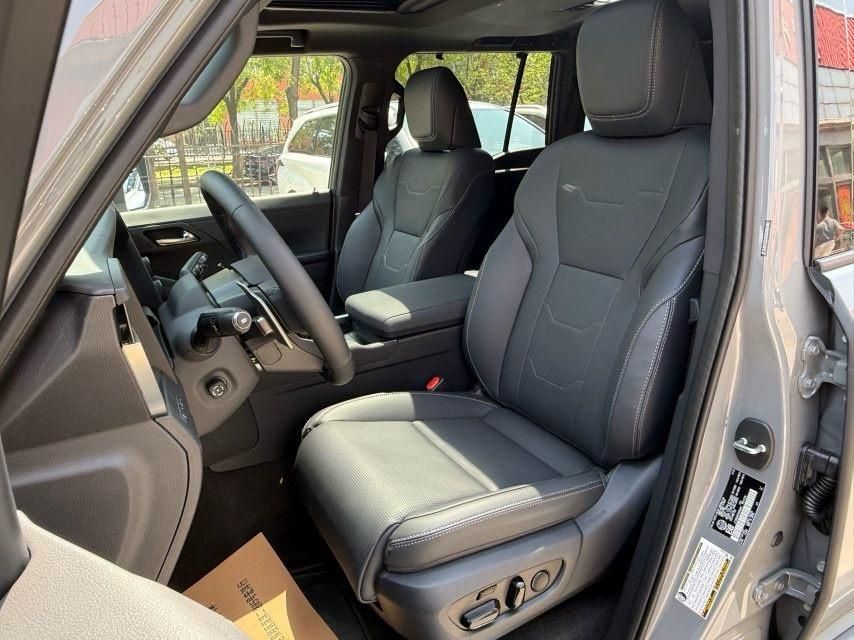 25款雷克萨斯GX550 7座 Luxury豪华加版现车最新报价115万