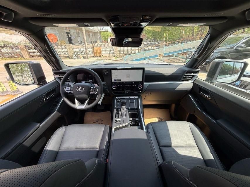 25款雷克萨斯GX550 7座 Luxury豪华加版现车最新报价115万