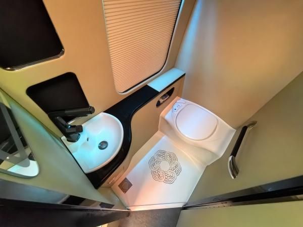 丰田考斯特7座需要什么驾照 7座考斯特房车价格