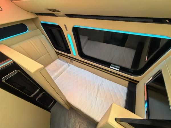 丰田考斯特7座需要什么驾照 7座考斯特房车价格