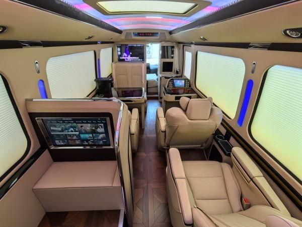 丰田考斯特7座需要什么驾照 7座考斯特房车价格