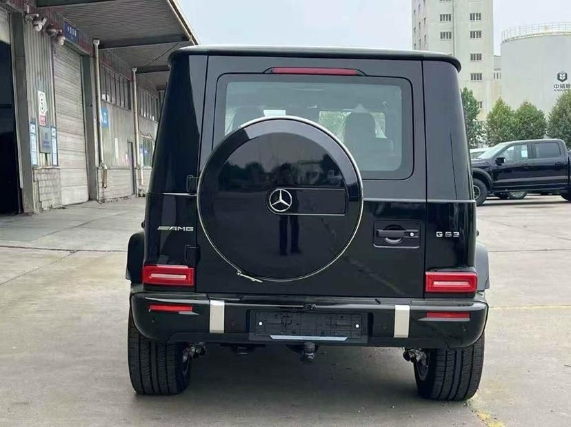 2025款奔驰G63 21轮 韩版4.0T V8现车最新报价243万