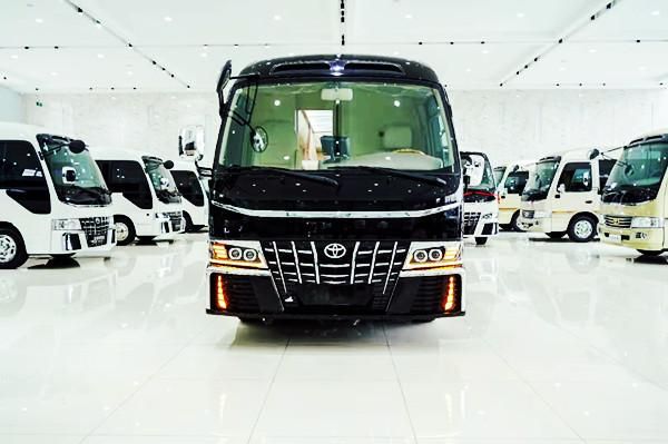 丰田考斯特多少钱 丰田考斯特豪华版价格