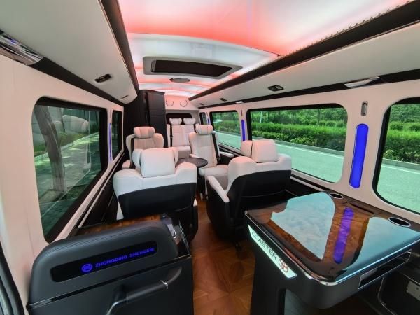 丰田考斯特12座图片 考斯特12座改装内饰图